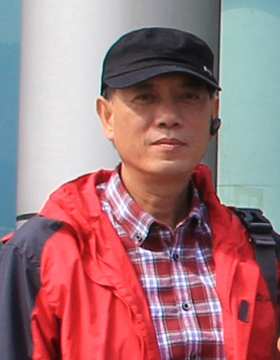 李荣坪